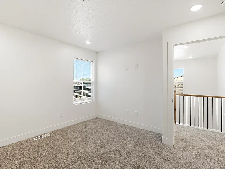 67 E 820 S — Photo 22