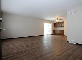 1930 S 91st St #3, Milwaukee, WI 53227