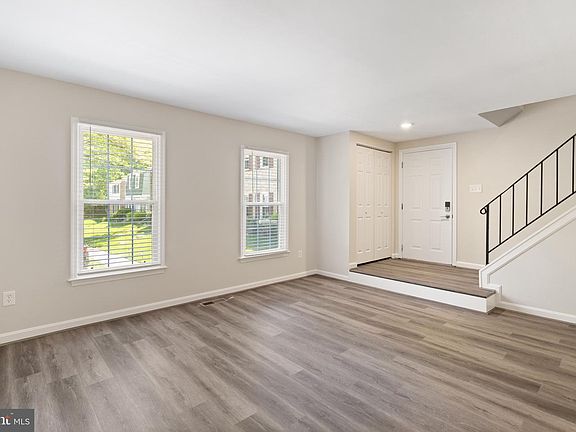 4th image of 8581 Chester Grove Ct