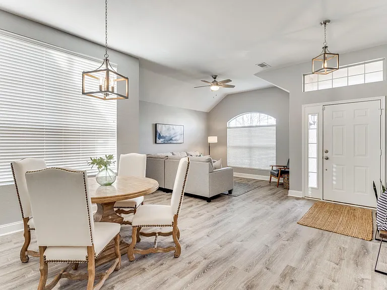 3607 Canyon View Ct — Photo 8