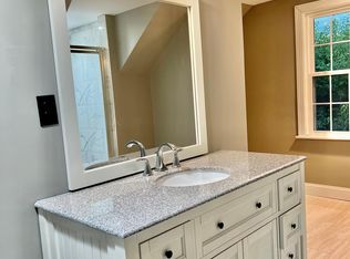 4833 Westport Rd, Graymoor Devondale, KY 40222