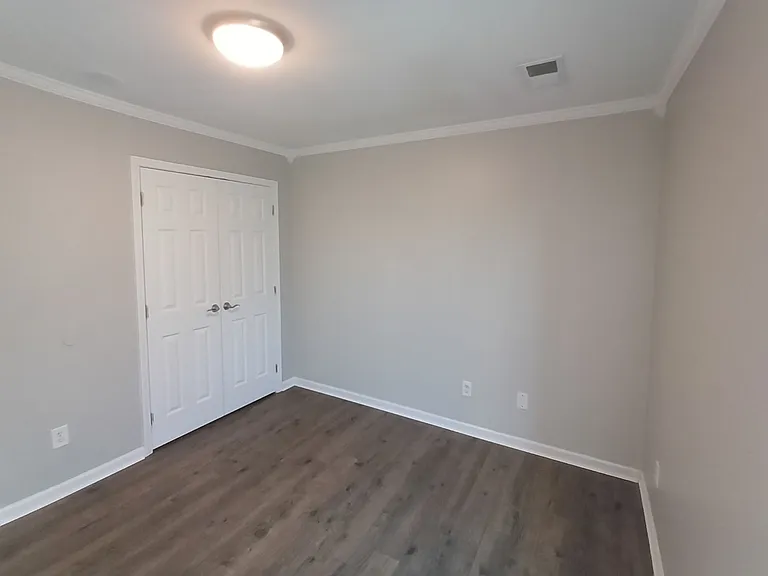 162 Romie Dr — Photo 12