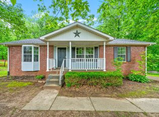 938 Merritt Lewis Ln, Clarksville, TN 37042