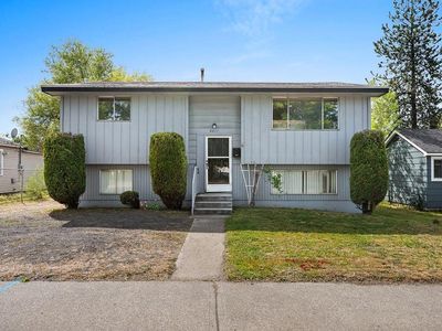 6011 N Monroe St, Spokane, WA, 99205