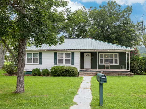 469 Cash St, Spring City, TN 37381