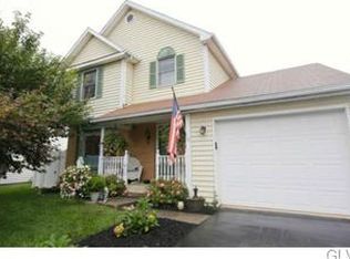 720 Palomino Dr, Catasauqua, PA 18032