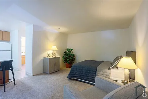 1930 Almaden Rd #1 — Photo 4