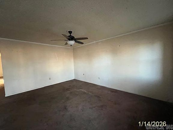 2nd image of 504 Locust Ave