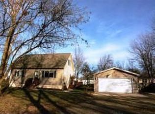 514 Garden Ln, Fowlerville, MI