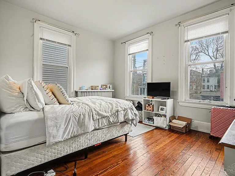 Bedroom #3 (2nd floor)