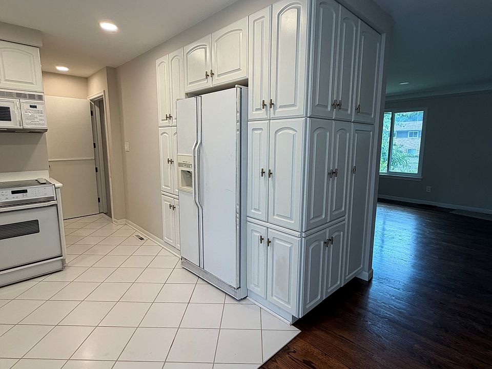 319 Amelia Ave, photo 14