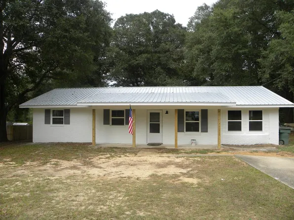 727 Grimes Rd, Ozark, AL 36360