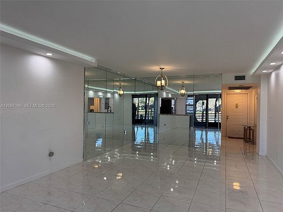 4th image of 1101 Colony Point Cir APT 102