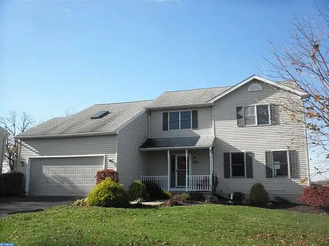 34 Hoch Ave photo 1