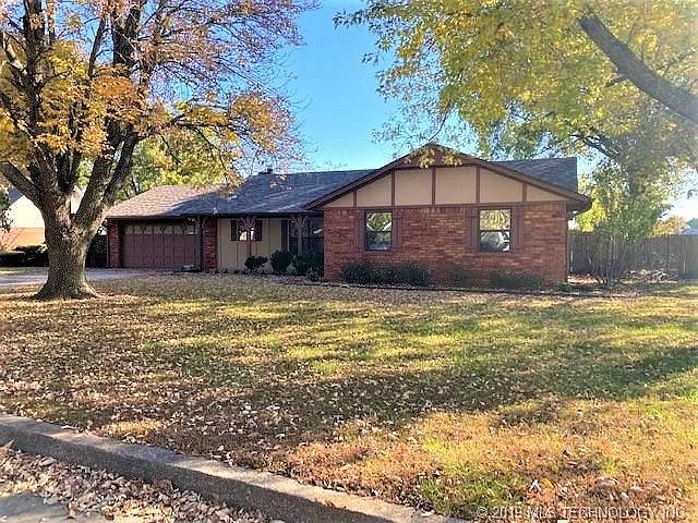 1st image of 1411 Paradise Ln