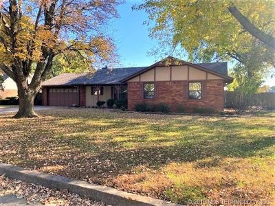 1411 Paradise Ln, Claremore, OK, 74017