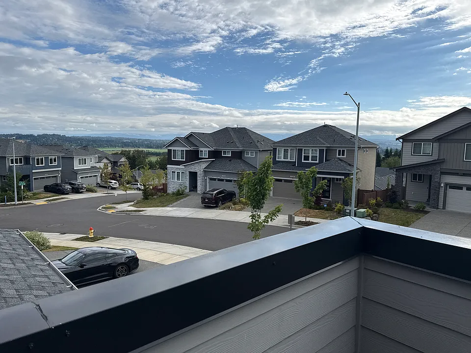 12306 67th Ave SE