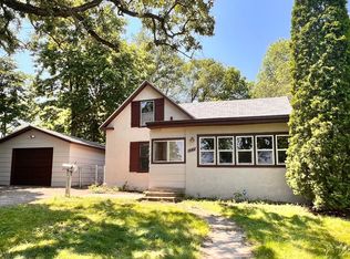 2215 Green Ave, Anoka, MN 55303