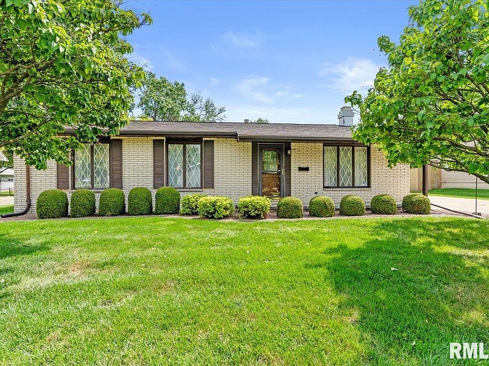 1st image of 205 Deer Head Ln