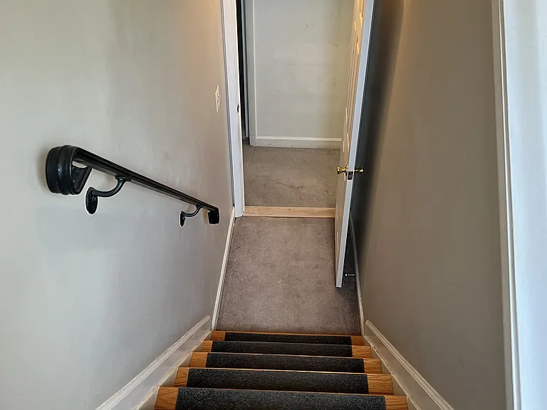 1239 Fairfax Ave — Photo 27