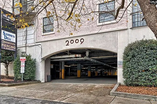2009 Greene St Photo 1