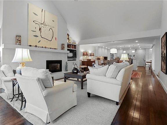 5th image of 6330 Kennett Pl