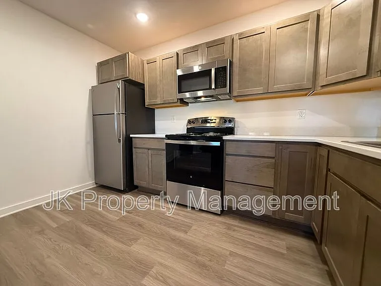3440 11th Ave S #2 — Photo 8