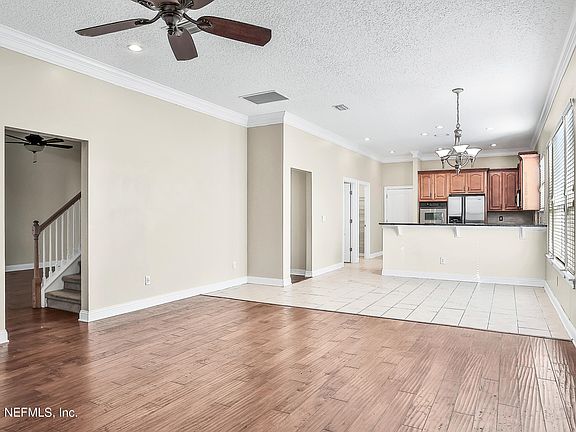 5th image of 3208 Trout Creek Ct