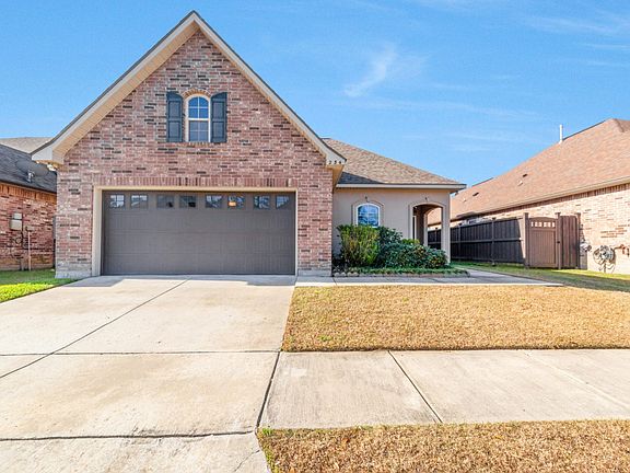 2nd image of 234 Rosemary Pl