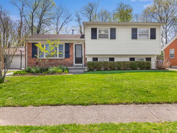 2136 Sage Rd, Lexington, KY 40504