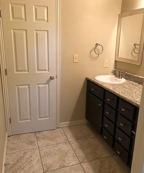 1107 Norman St #105 — Photo 3