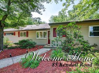 85 Kendall Rd, Kendall Park, NJ 08824