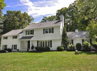 19 Brookvale Rd, Kinnelon, NJ 07405