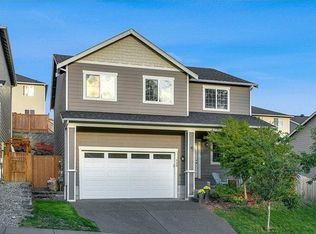 520 Field Pl NE, Renton, WA 98059