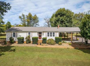 293 Airport Dr, McMinnville, TN 37110