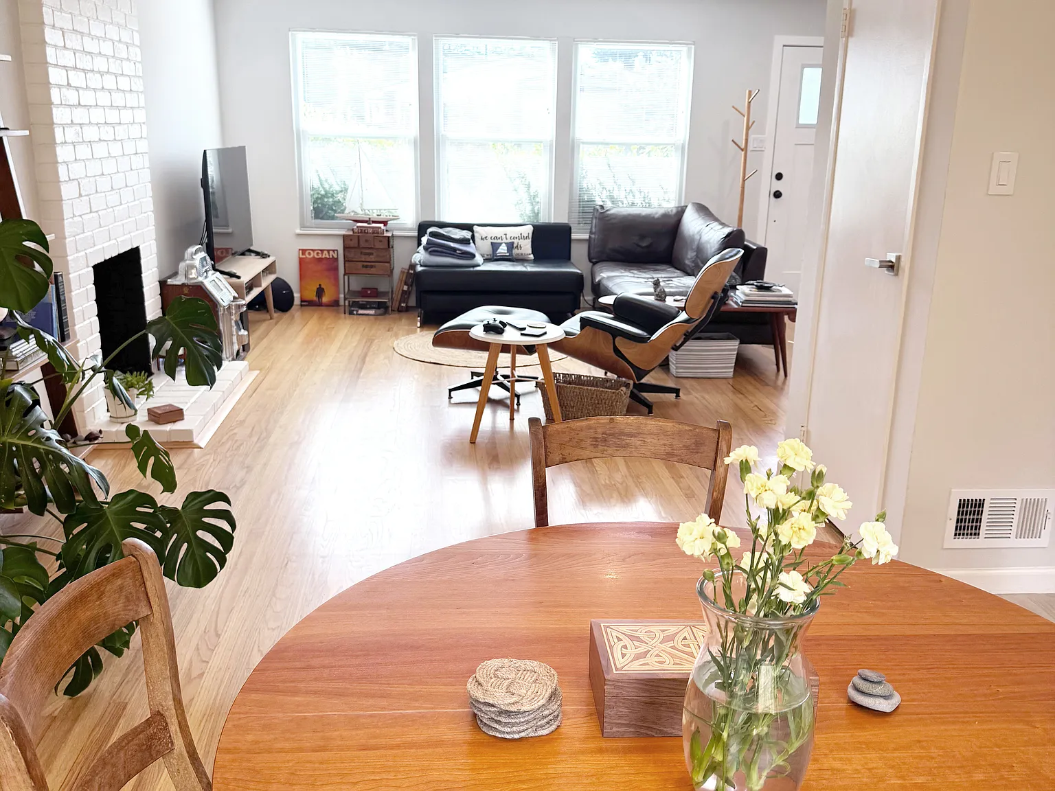 3 bed, 1260 sqft, $6,450 — Photo 4