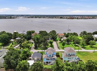 2922 Seargent St, Seabrook, TX 77586