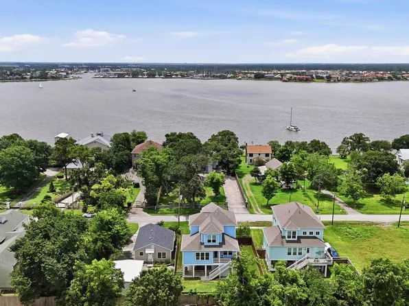2922 Seargent St, Seabrook, TX 77586