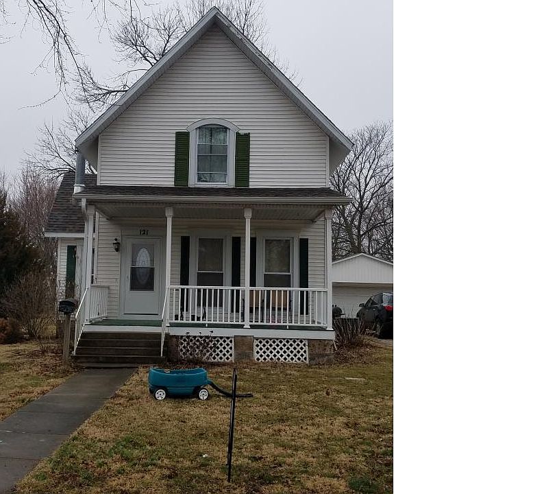 1st image of 121 N Carr St
