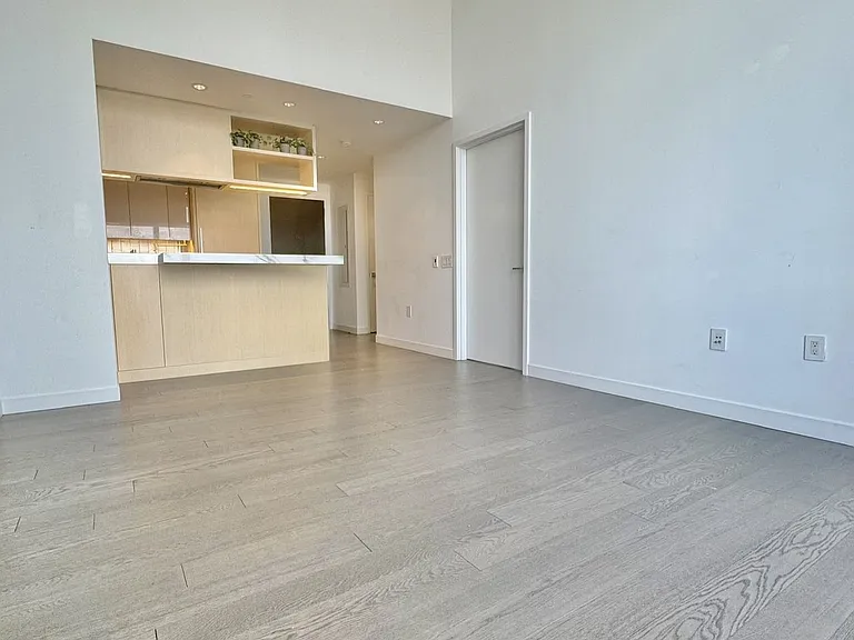 252 South St #54 — Photo 7