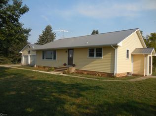1321 276th St, Letts, IA 52754