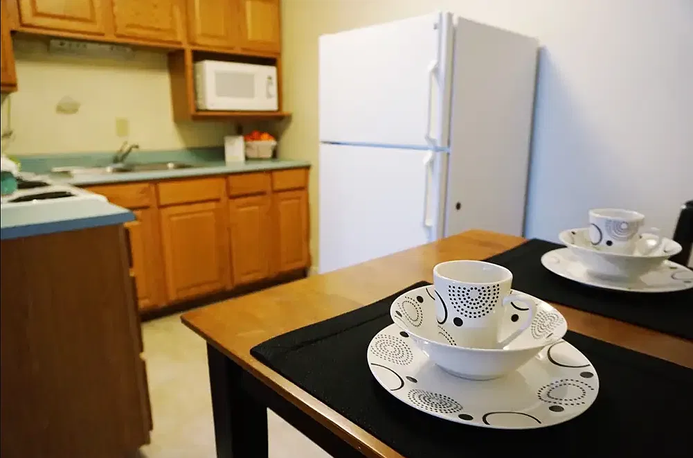 2 bed, $2,800 — Photo 1