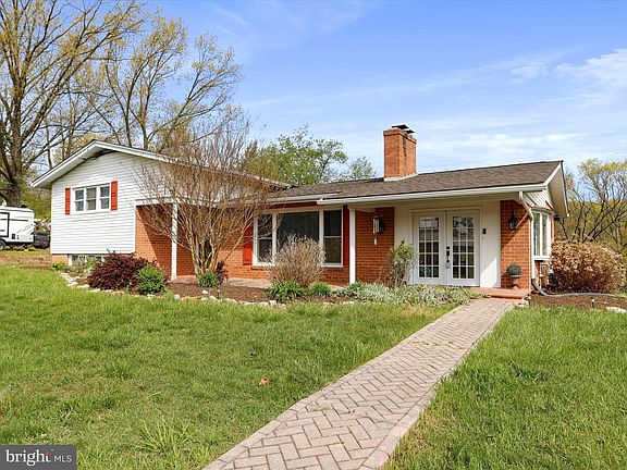 2nd image of 16217 Rawlings Heights Dr
