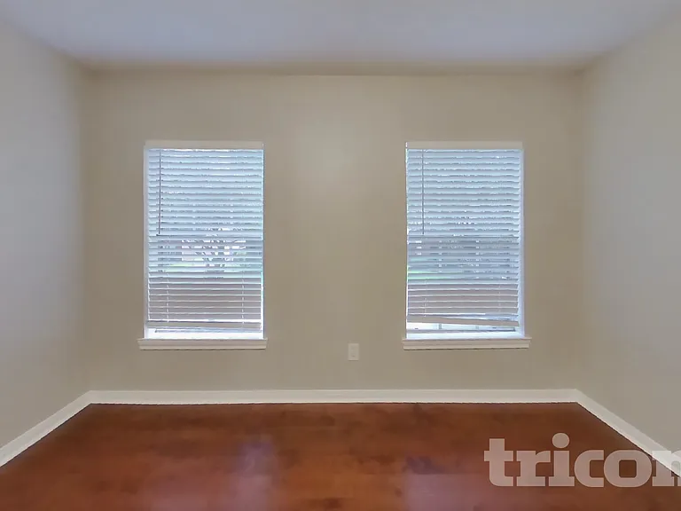 1507 Moon Shadow Ct — Photo 10