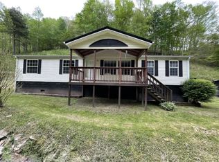 1032 Turkey Fork Rd, Scalf, KY 40982