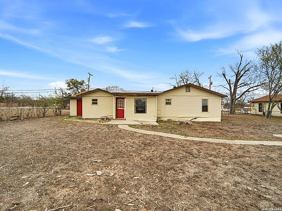 2nd image of 305 TOEPPERWEIN RD