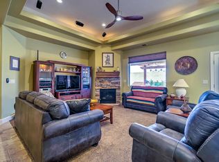 2749 S Wilson Dr, Hurricane, UT 84737