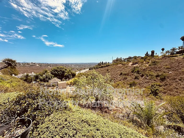 7067 Llama St — Photo 18