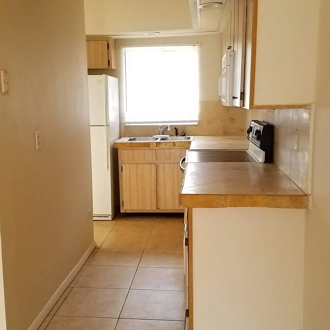 2 bed, 1.5 bath, $1,350 — Photo 4