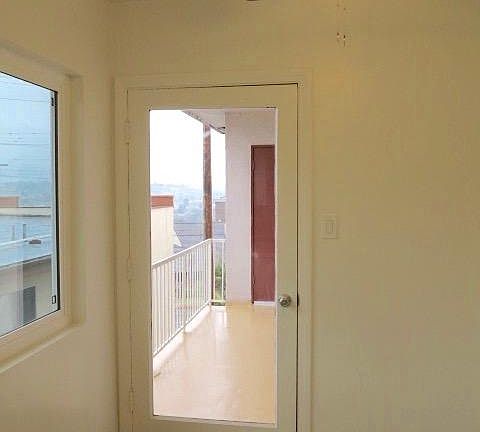 4th image of 5816 S Pacific Coast Hwy APT 10